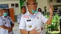 Bupati Bombana, H. Tafdil saat Memeriksa Kesiapan BLUD RSUD Bombana Menangani Pasien Covid-19