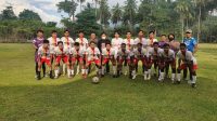 Ketua ASKAB PSSI Kabupaten Bombana, Arsyad, S.Pd., MH bersama PS. Wonua Bombana