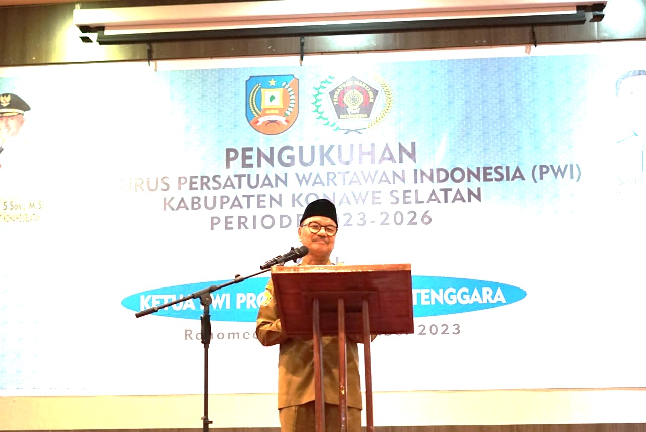 Bupati Konsel, H. Surunuddin Dangga