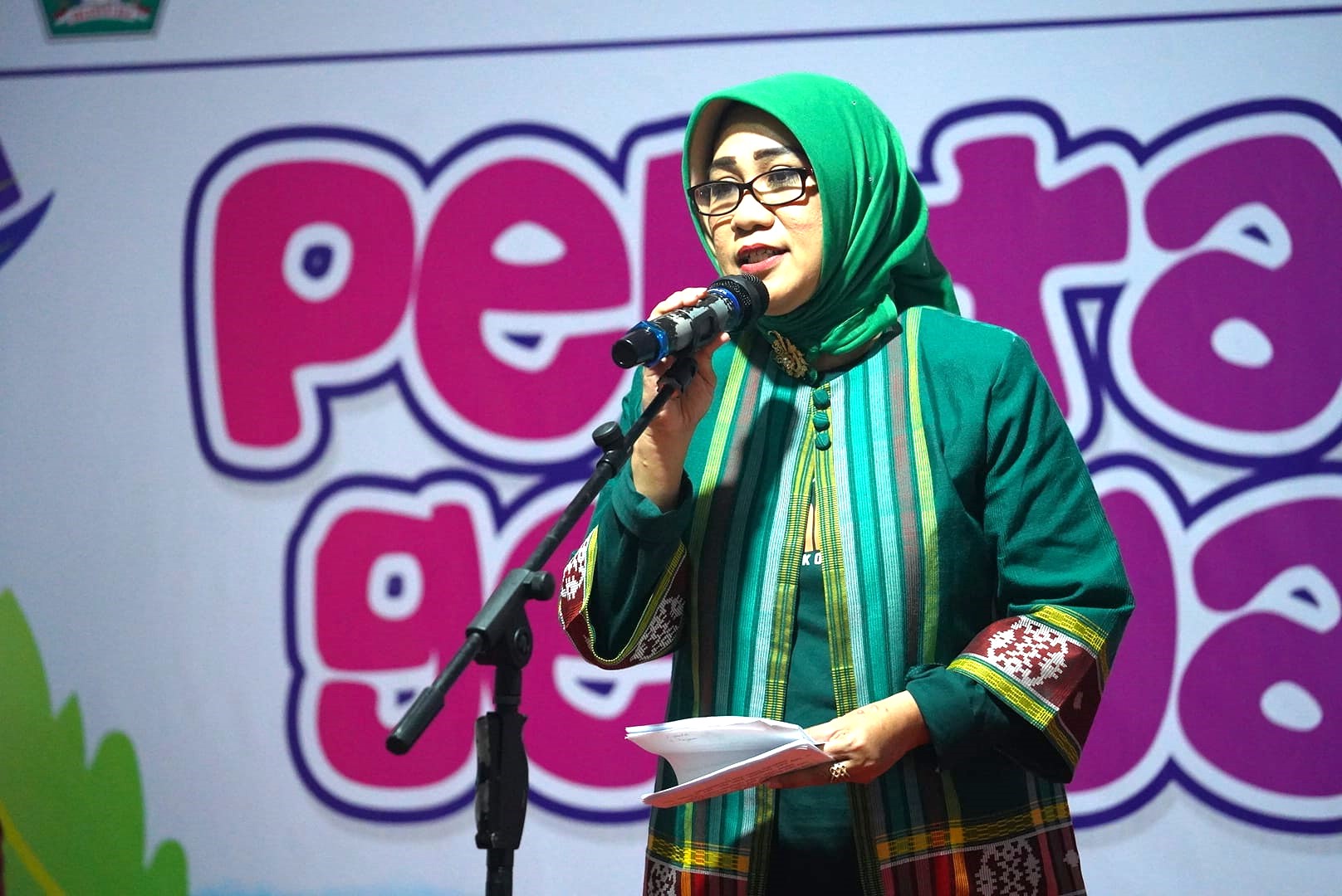 Ketua TP PKK Kabupaten Kolaka Utara, Ir. Hj. Nina Harini Sukanto
