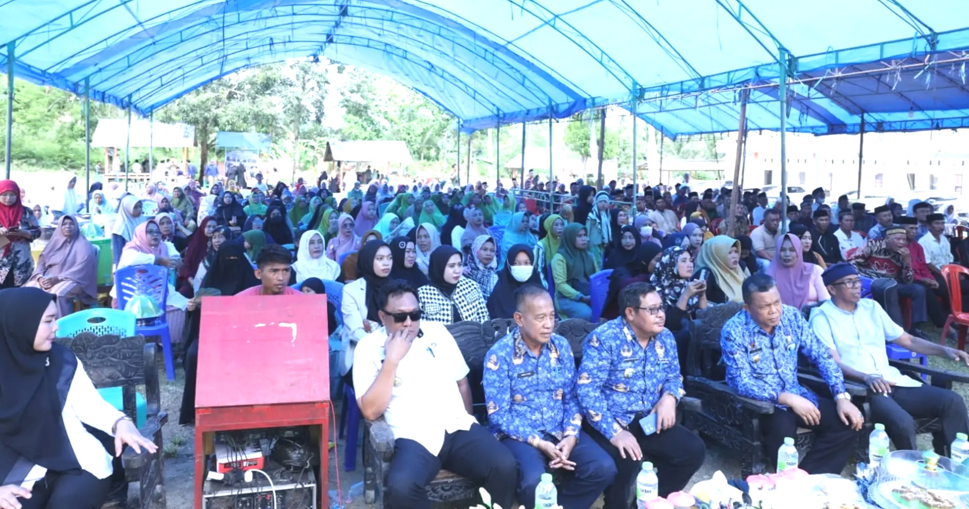 Suasana peringatan Maulid dan Isra Mi'raj Nabi Muhammad SAW 1445