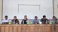 Sekda Bombana Man Arfa (Ketiga dari kiri)