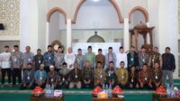Foto Bersama Usai Pembukaan Mukerda Ke-XII Wahdah Islamiyah Bombana