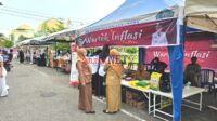 Wartek Inflasi TPID Kolut saat melayani warga