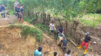 Kondisi jalan terputus di Desa Wumbubangka