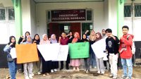 Foto Bersama usai tuntutan Aksi diterima Foto Bersama usai tuntutan Aksi diterima