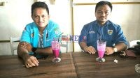 Ketua KNPI Bombana, Muh. Arham (Kanan) didampingi Sekretaris Yudi Utama Arsyad (Kiri)