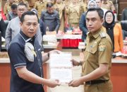 Penyerahan Raperda Perubahan APBD TA 2024