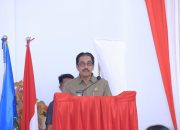 Penjabat (Pj.) Bupati Bombana, Drs. Edy Suharmanto, M.Si, saat menghadiri Rapat Paripurna DPRD