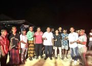 Cabup H. Burhanuddin Foto bersama warga