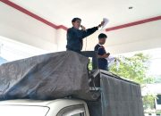 Aktivis Gerakan Mahasiswa Bersatu Sulawesi Tenggara saat menyampaikan orasinya