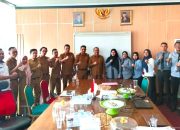 Inspektorat Bombana saat mengikuti Harmonisasi Raperbup Bombana