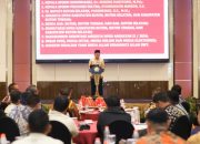 Penjabat (Pj) Gubernur Sulawesi Tenggara, Komjen Pol. (P) Dr. Andap Budhi Revianto saat membuka kegiatan