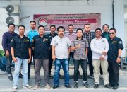 Pengurus APDESI Bombana saat mendatangi Kantor BKD Bombana
