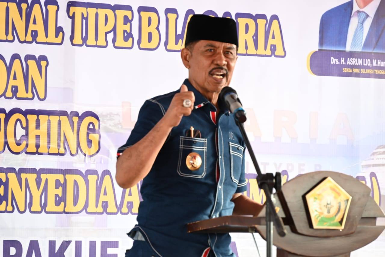Bupati Kolaka Utara, Drs. H. Nur Rahman Umar, MH