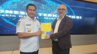 Bupati Muna Barat, La Ode Darwin