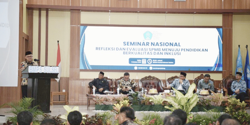 Menteri Pendidikan Dasar dan Menengah Abdul Mu’ti, saat menyampaikan sambutannya