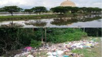 Penumpukan sampah di kabupaten Muna diantaranya terkonsentrasi di kanal bypass Kota Raha dan kawasan Warangga.