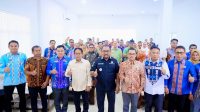 Bupati Bombana Ir. Burhanuddin memimpin Forum Konsultasi Publik RKPD Kabupaten Bombana Tahun 2027 di Bappeda Bombana sebagai langkah strategis dalam penyusunan perencanaan pembangunan daerah berbasis penguatan produksi unggulan dan industri kreatif.