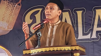 Ketua DPRD Bombana Iskandar menegaskan komitmennya mendukung kebijakan pemerintah yang berpihak kepada rakyat sekaligus mendesak percepatan penataan birokrasi saat menghadiri halal bihalal di Desa Pongkalaero, Kabaena Selatan.