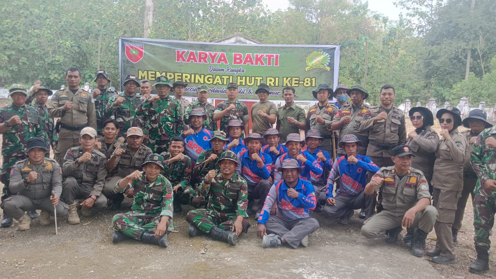 BPBD Bombana bersama Kodim 1431, Polres, Satpol PP, dan DLH menggelar karya bakti di Taman Makam Pahlawan untuk menyambut HUT ke-81 RI dan memperkuat semangat gotong royong.