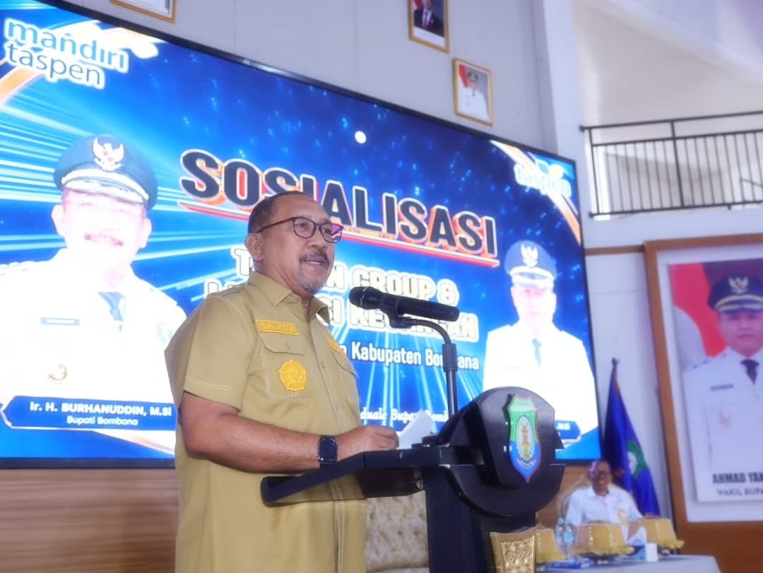 Bupati Bombana mendorong ASN mempersiapkan keuangan dan keterampilan sejak dini menghadapi masa pensiun melalui sosialisasi Taspen Group dan literasi keuangan.