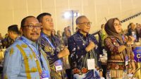 Bupati Bombana Burhanuddin menghadiri Apresiasi Pemerintah Daerah Berprestasi 2026 Regional Sulawesi bersama Mendagri Tito Karnavian di Makassar.